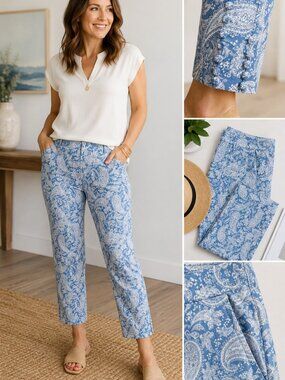 💙 NWT Blue & White Paisley Crop Ankle Pants 💙